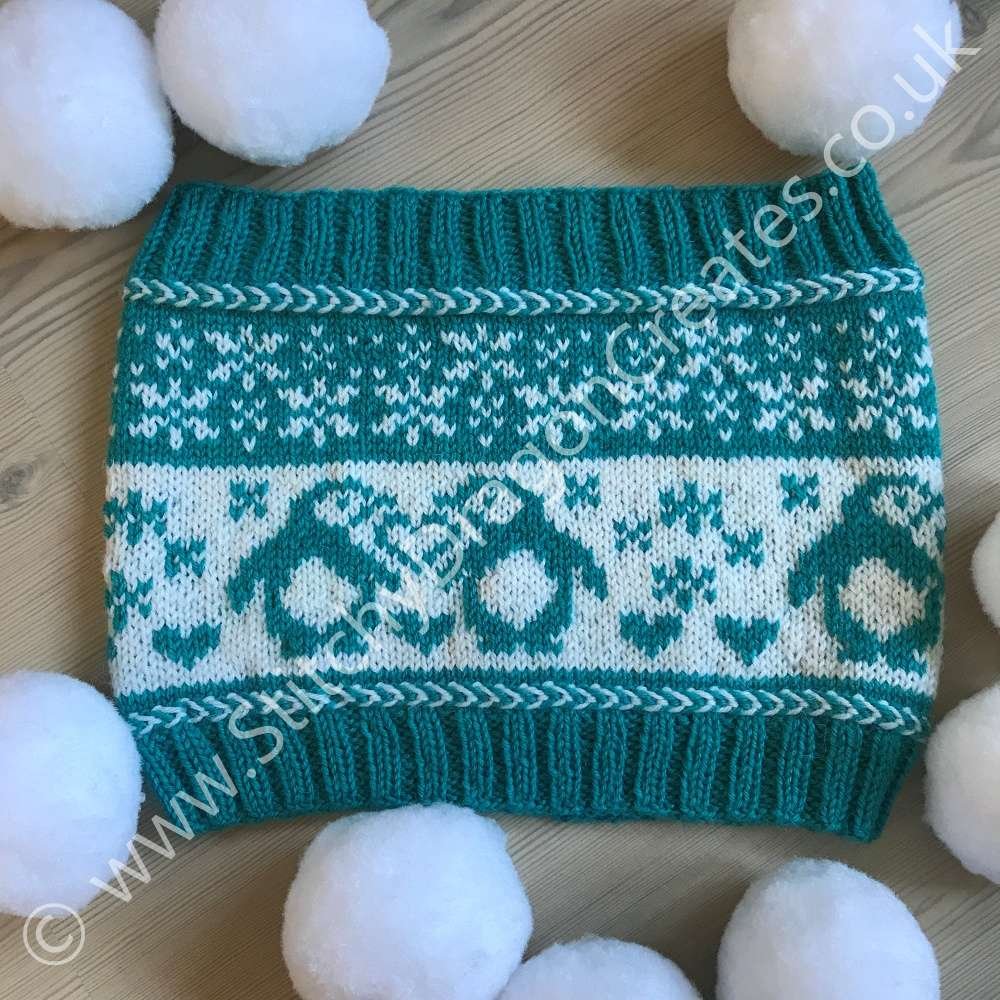 Frosty Penguin Cowl - Image 7